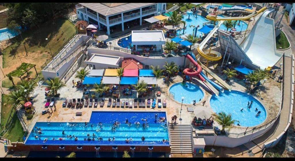 Apto Resort Do Lago Ate 8 Pessoas - Valor Promocional Калдас-Новас Экстерьер фото